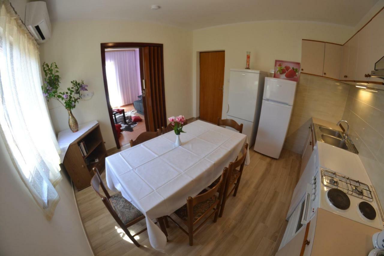 Apartman Jadranka Palit Kültér fotó