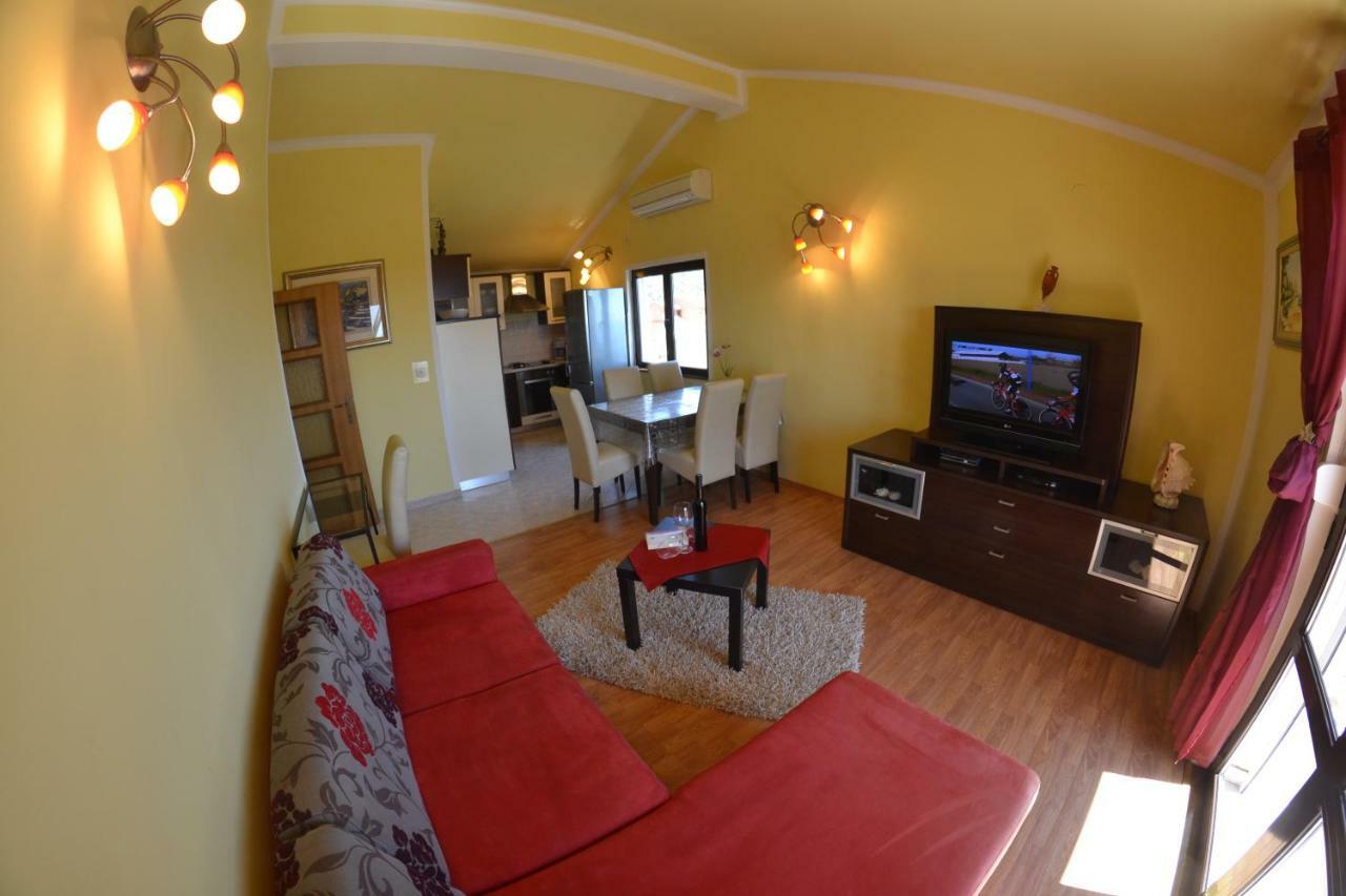 Apartman Jadranka Palit Kültér fotó