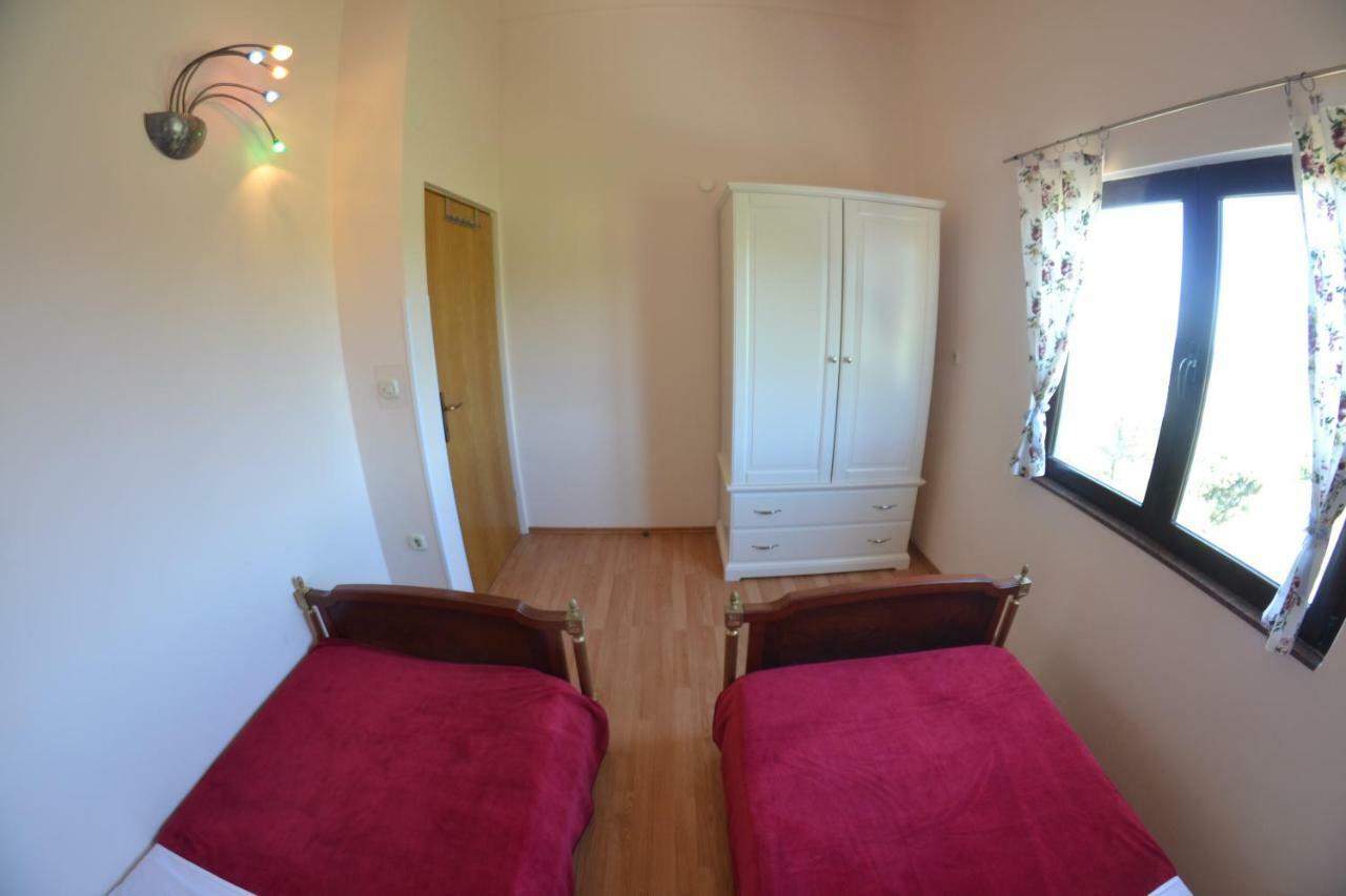 Apartman Jadranka Palit Kültér fotó